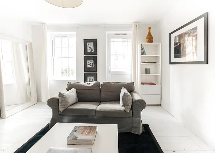 The White Leopard - Stylish 3Br In Chelsea